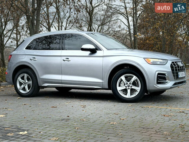 Сірий Ауді Ку 5, об'ємом двигуна 1.98 л та пробігом 43 тис. км за 33999 $, фото 6 на Automoto.ua
