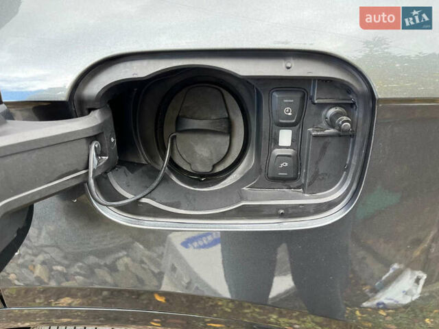 Ауди Ку 5 2023 в Харькове на Automoto.ua Серый Ауди Ку 5, объемом двигателя 1.98 л и пробегом 21 тыс. км за 53000 $, фото 30 на Automoto.ua