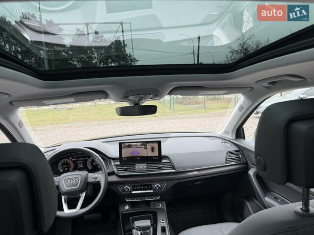 Серый Ауди Ку 5, объемом двигателя 1.98 л и пробегом 31 тыс. км за 35999 $, фото 19 на Automoto.ua