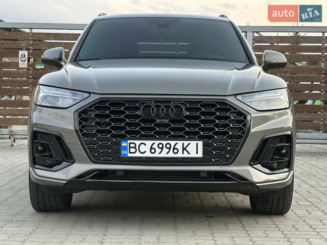 Серый Ауди Ку 5, объемом двигателя 2 л и пробегом 18 тыс. км за 35999 $, фото 30 на Automoto.ua