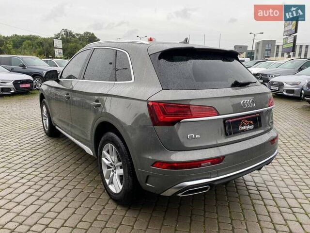Серый Ауди Ку 5, объемом двигателя 2 л и пробегом 47 тыс. км за 28500 $, фото 4 на Automoto.ua
