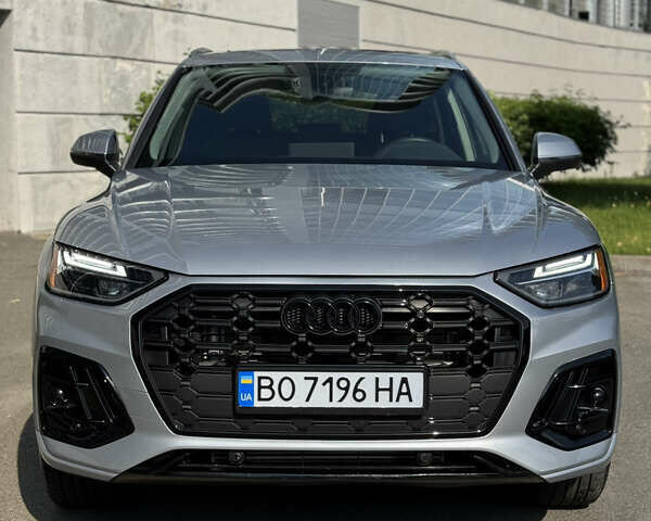 Серый Ауди Ку 5, объемом двигателя 2 л и пробегом 22 тыс. км за 26500 $, фото 2 на Automoto.ua