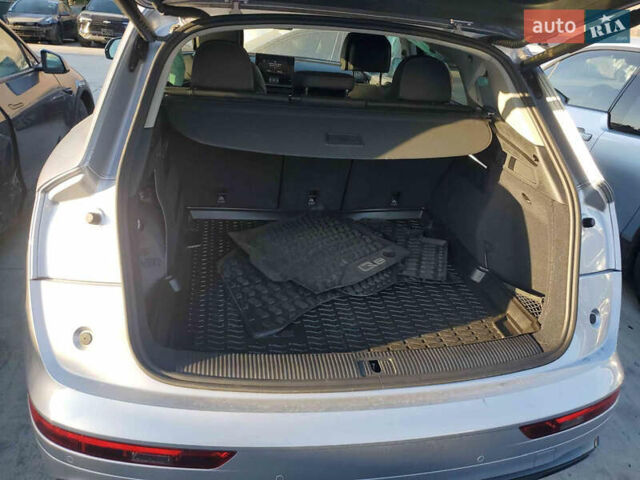 Сірий Ауді Ку 5, об'ємом двигуна 0 л та пробігом 12 тис. км за 21000 $, фото 14 на Automoto.ua