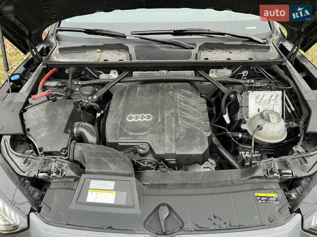 Сірий Ауді Ку 5, об'ємом двигуна 2 л та пробігом 20 тис. км за 44300 $, фото 13 на Automoto.ua