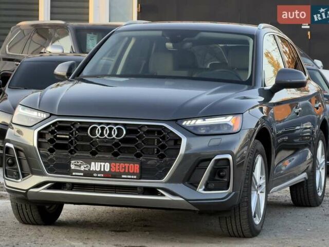 Ауди Ку 5 2023 в Харькове на Automoto.ua Серый Ауди Ку 5, объемом двигателя 1.98 л и пробегом 6 тыс. км за 58500 $, фото 2 на Automoto.ua