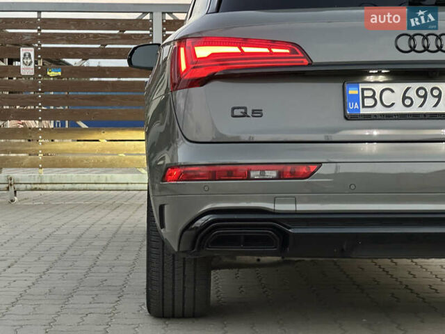 Серый Ауди Ку 5, объемом двигателя 2 л и пробегом 18 тыс. км за 36999 $, фото 35 на Automoto.ua