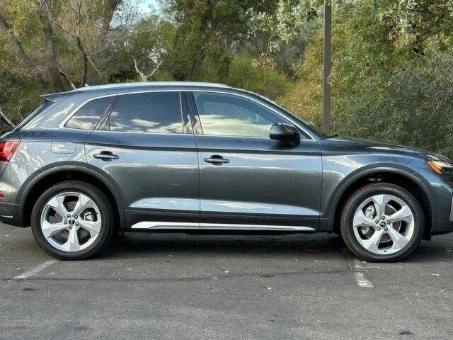 Серый Ауди Ку 5, объемом двигателя 2 л и пробегом 20 тыс. км за 25200 $, фото 3 на Automoto.ua