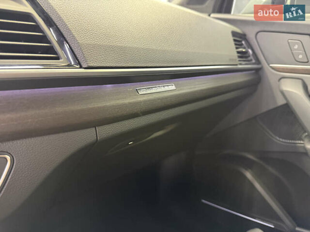 Сірий Ауді Ку 5, об'ємом двигуна 1.98 л та пробігом 1 тис. км за 59500 $, фото 24 на Automoto.ua