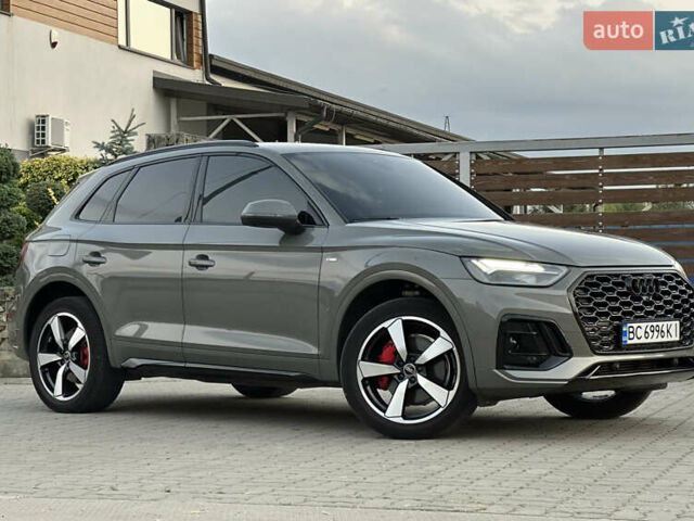 Серый Ауди Ку 5, объемом двигателя 2 л и пробегом 18 тыс. км за 36999 $, фото 18 на Automoto.ua