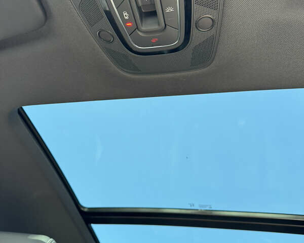 Сірий Ауді Ку 5, об'ємом двигуна 1.98 л та пробігом 9 тис. км за 55600 $, фото 20 на Automoto.ua