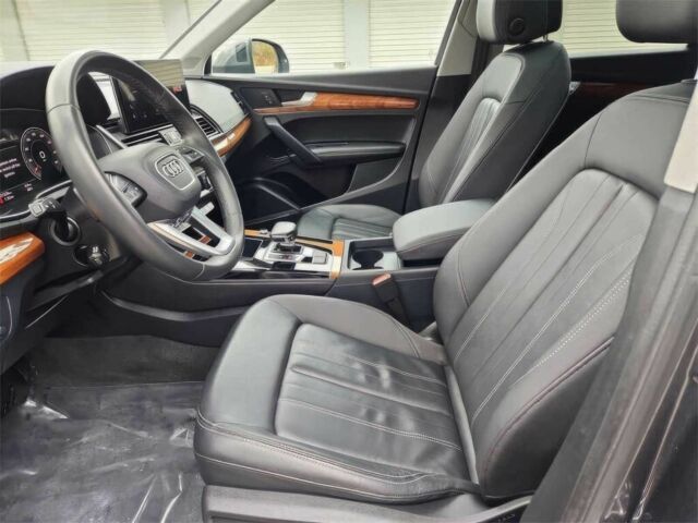 Серый Ауди Ку 5, объемом двигателя 2 л и пробегом 12 тыс. км за 11000 $, фото 7 на Automoto.ua