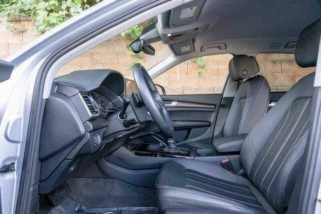 Серый Ауди Ку 5, объемом двигателя 2 л и пробегом 20 тыс. км за 18300 $, фото 13 на Automoto.ua