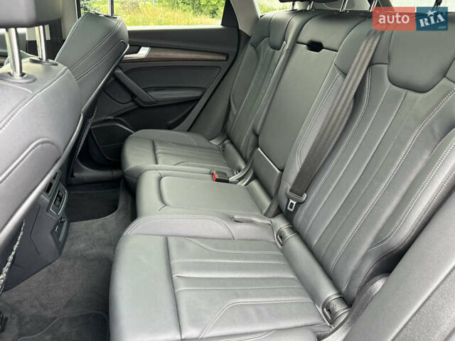 Серый Ауди Ку 5, объемом двигателя 1.98 л и пробегом 25 тыс. км за 38500 $, фото 37 на Automoto.ua