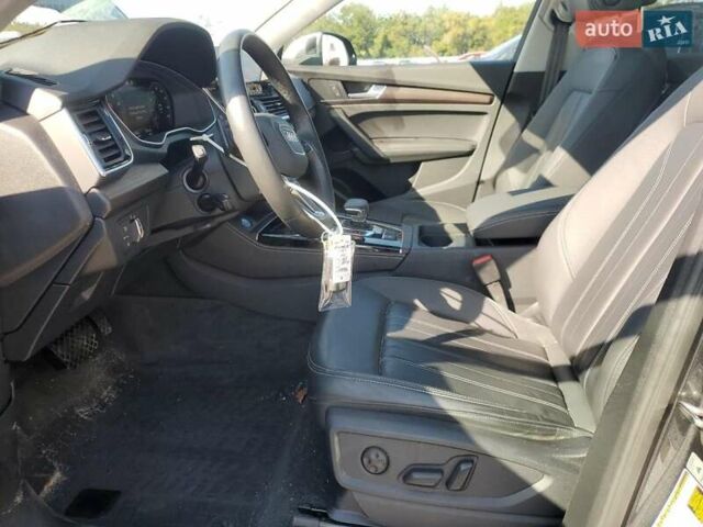 Сірий Ауді Ку 5, об'ємом двигуна 1.98 л та пробігом 53 тис. км за 10990 $, фото 6 на Automoto.ua