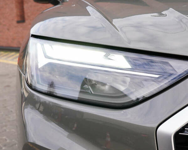 Серый Ауди Ку 5, объемом двигателя 1.98 л и пробегом 71 тыс. км за 34999 $, фото 8 на Automoto.ua