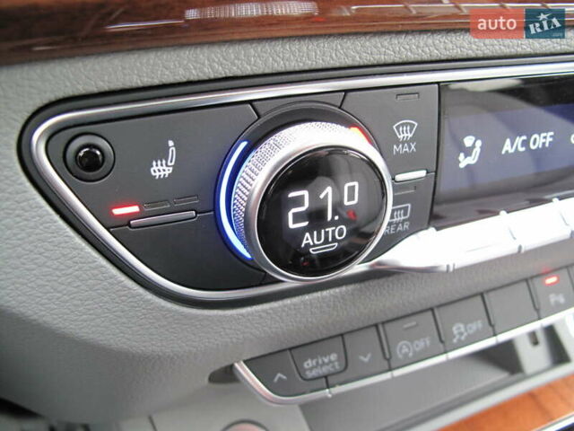 Серый Ауди Ку 5, объемом двигателя 1.98 л и пробегом 22 тыс. км за 44500 $, фото 135 на Automoto.ua