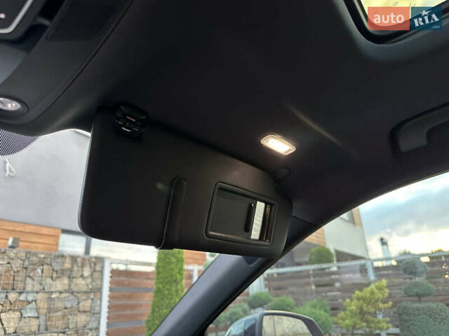 Серый Ауди Ку 5, объемом двигателя 2 л и пробегом 18 тыс. км за 36999 $, фото 63 на Automoto.ua