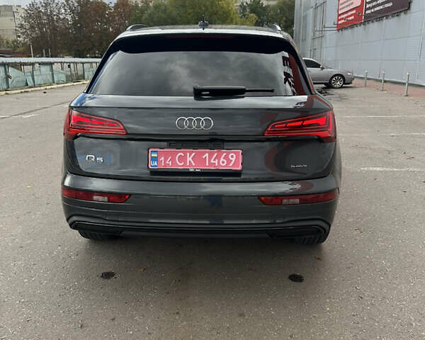 Ауди Ку 5 2023 в Харькове на Automoto.ua Серый Ауди Ку 5, объемом двигателя 1.98 л и пробегом 35 тыс. км за 36700 $, фото 6 на Automoto.ua