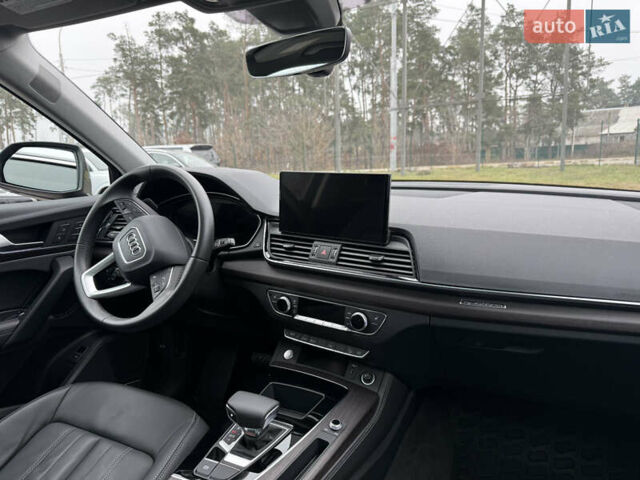 Серый Ауди Ку 5, объемом двигателя 1.98 л и пробегом 31 тыс. км за 35999 $, фото 29 на Automoto.ua