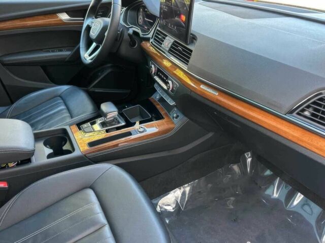 Серый Ауди Ку 5, объемом двигателя 2 л и пробегом 20 тыс. км за 25200 $, фото 9 на Automoto.ua