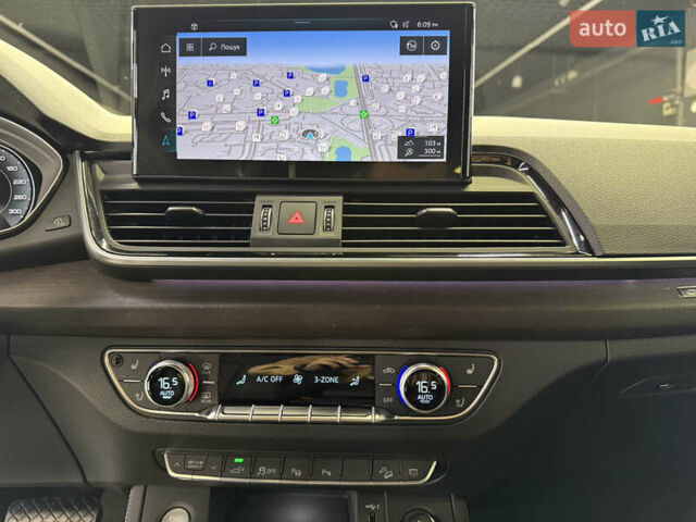 Сірий Ауді Ку 5, об'ємом двигуна 1.98 л та пробігом 1 тис. км за 59500 $, фото 32 на Automoto.ua