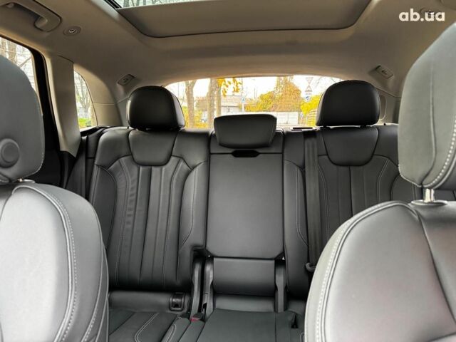 Серый Ауди Ку 5, объемом двигателя 2 л и пробегом 35 тыс. км за 41490 $, фото 28 на Automoto.ua