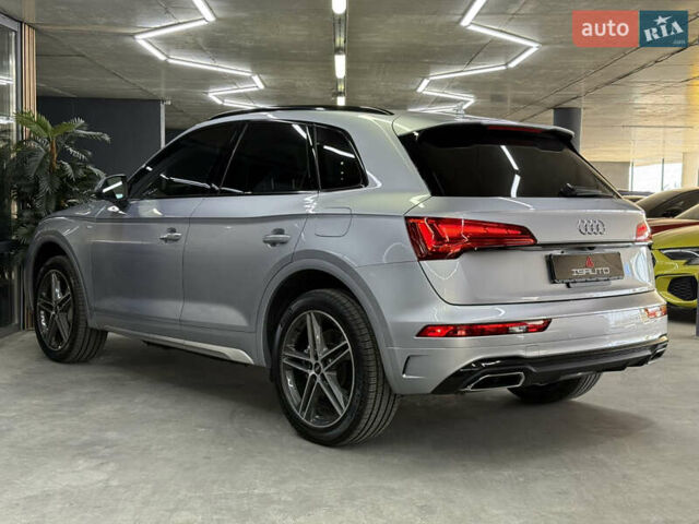 Сірий Ауді Ку 5, об'ємом двигуна 1.98 л та пробігом 5 тис. км за 54000 $, фото 10 на Automoto.ua