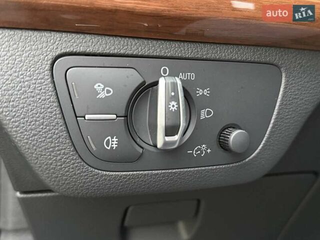 Серый Ауди Ку 5, объемом двигателя 1.98 л и пробегом 9 тыс. км за 39700 $, фото 47 на Automoto.ua