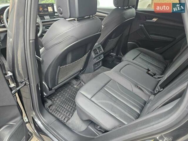 Серый Ауди Ку 5, объемом двигателя 1.98 л и пробегом 2 тыс. км за 57000 $, фото 6 на Automoto.ua