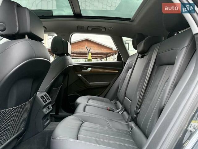 Серый Ауди Ку 5, объемом двигателя 1.98 л и пробегом 9 тыс. км за 39700 $, фото 21 на Automoto.ua