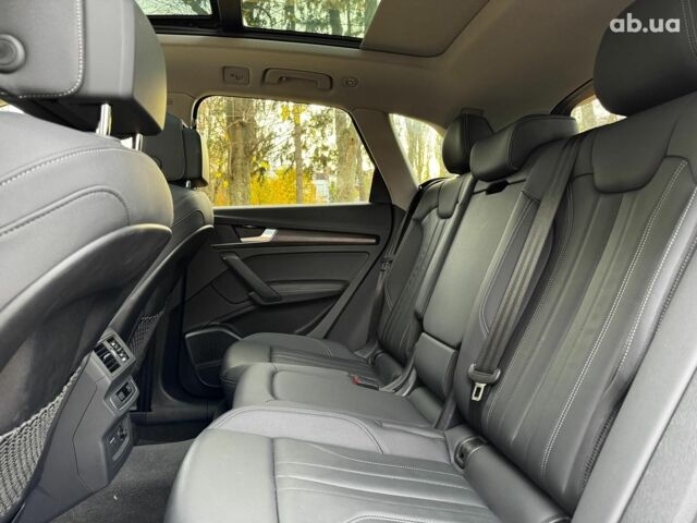 Серый Ауди Ку 5, объемом двигателя 2 л и пробегом 35 тыс. км за 41490 $, фото 13 на Automoto.ua