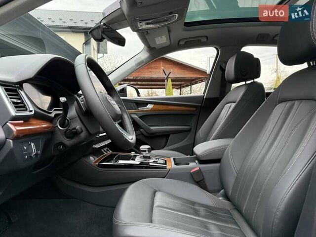 Серый Ауди Ку 5, объемом двигателя 1.98 л и пробегом 9 тыс. км за 39700 $, фото 20 на Automoto.ua