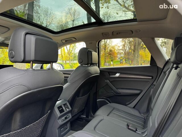 Серый Ауди Ку 5, объемом двигателя 2 л и пробегом 35 тыс. км за 41490 $, фото 12 на Automoto.ua