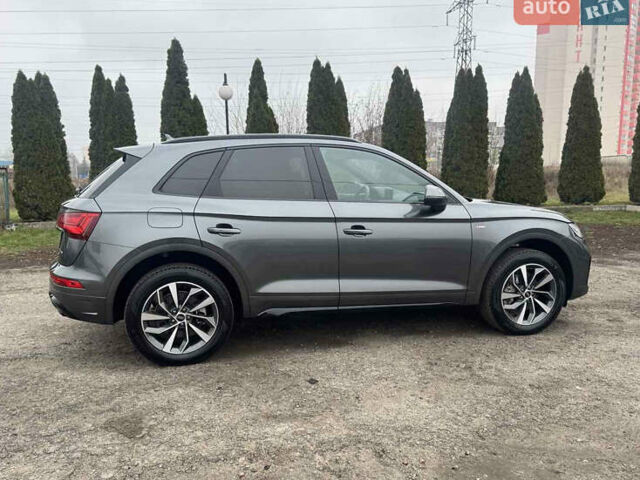 Сірий Ауді Ку 5, об'ємом двигуна 1.98 л та пробігом 22 тис. км за 39500 $, фото 4 на Automoto.ua