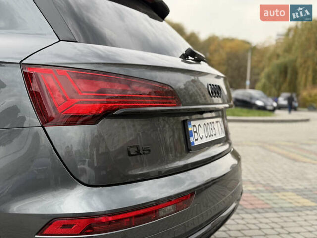 Сірий Ауді Ку 5, об'ємом двигуна 1.98 л та пробігом 12 тис. км за 58100 $, фото 14 на Automoto.ua