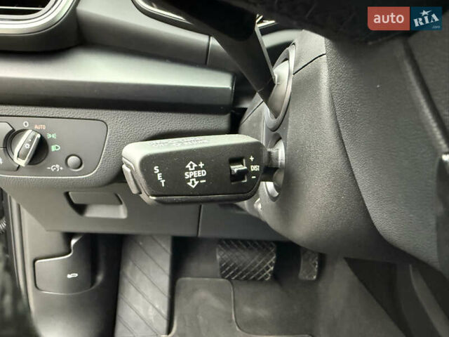 Сірий Ауді Ку 5, об'ємом двигуна 1.98 л та пробігом 12 тис. км за 58100 $, фото 66 на Automoto.ua