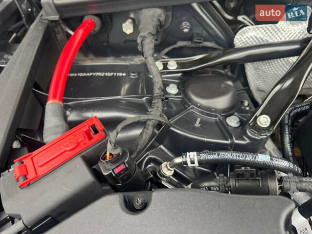 Сірий Ауді Ку 5, об'ємом двигуна 1.98 л та пробігом 22 тис. км за 39500 $, фото 12 на Automoto.ua