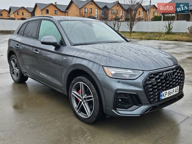 Серый Ауди Ку 5, объемом двигателя 1.98 л и пробегом 2 тыс. км за 57000 $, фото 7 на Automoto.ua