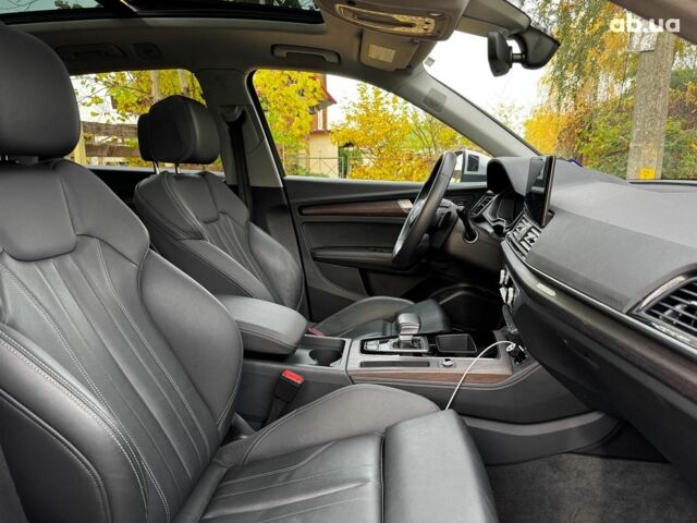 Серый Ауди Ку 5, объемом двигателя 2 л и пробегом 35 тыс. км за 41490 $, фото 34 на Automoto.ua