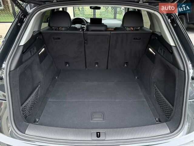 Серый Ауди Ку 5, объемом двигателя 1.98 л и пробегом 9 тыс. км за 39700 $, фото 56 на Automoto.ua