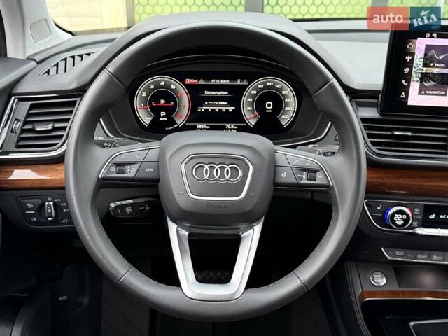 Серый Ауди Ку 5, объемом двигателя 1.98 л и пробегом 9 тыс. км за 39700 $, фото 30 на Automoto.ua
