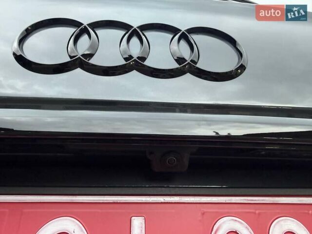 Серый Ауди Ку 5, объемом двигателя 1.98 л и пробегом 9 тыс. км за 39700 $, фото 3 на Automoto.ua