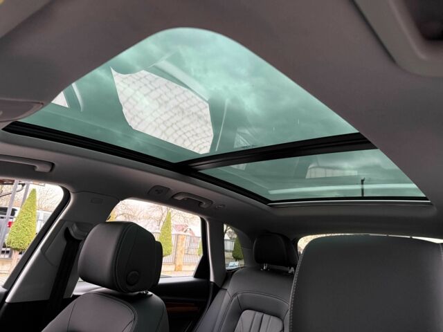 Серый Ауди Ку 5, объемом двигателя 2 л и пробегом 9 тыс. км за 39700 $, фото 13 на Automoto.ua