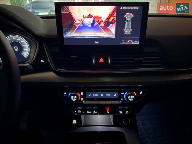 Серый Ауди Ку 5, объемом двигателя 1.98 л и пробегом 12 тыс. км за 46000 $, фото 22 на Automoto.ua