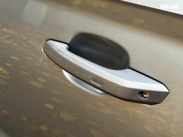 Серый Ауди Ку 5, объемом двигателя 2 л и пробегом 35 тыс. км за 41490 $, фото 17 на Automoto.ua