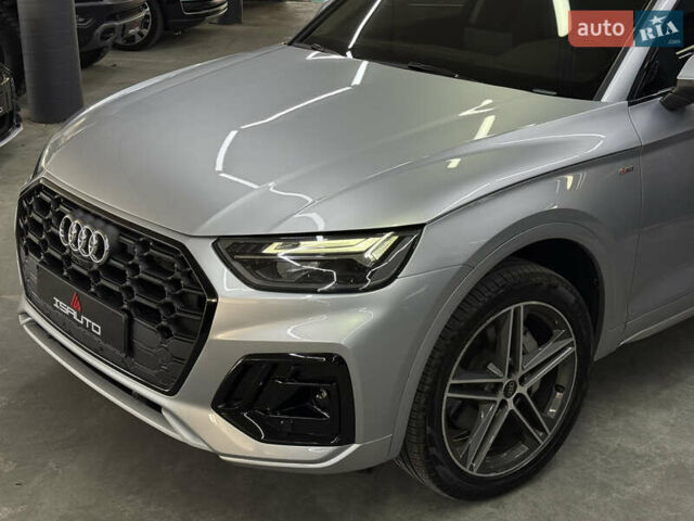 Сірий Ауді Ку 5, об'ємом двигуна 1.98 л та пробігом 5 тис. км за 54000 $, фото 7 на Automoto.ua