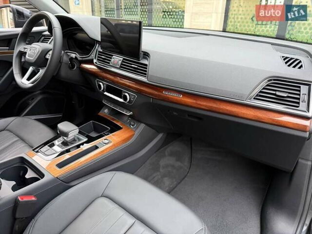 Серый Ауди Ку 5, объемом двигателя 1.98 л и пробегом 9 тыс. км за 39700 $, фото 19 на Automoto.ua