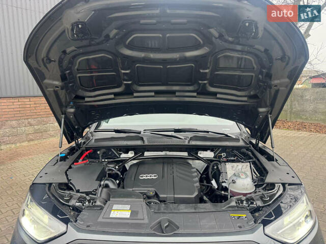 Сірий Ауді Ку 5, об'ємом двигуна 1.98 л та пробігом 22 тис. км за 39500 $, фото 10 на Automoto.ua