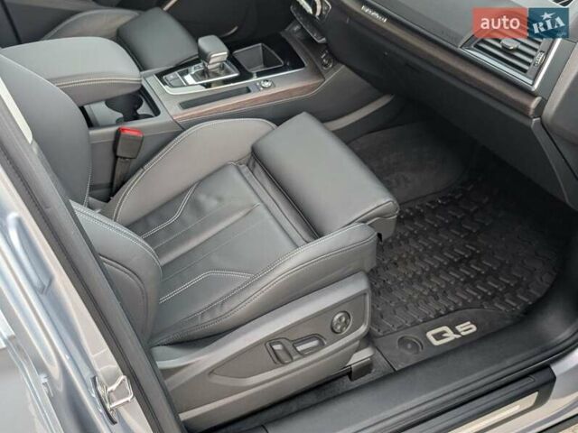 Сірий Ауді Ку 5, об'ємом двигуна 1.98 л та пробігом 15 тис. км за 37500 $, фото 8 на Automoto.ua