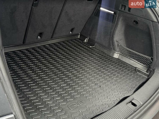 Сірий Ауді Ку 5, об'ємом двигуна 1.98 л та пробігом 22 тис. км за 39500 $, фото 13 на Automoto.ua